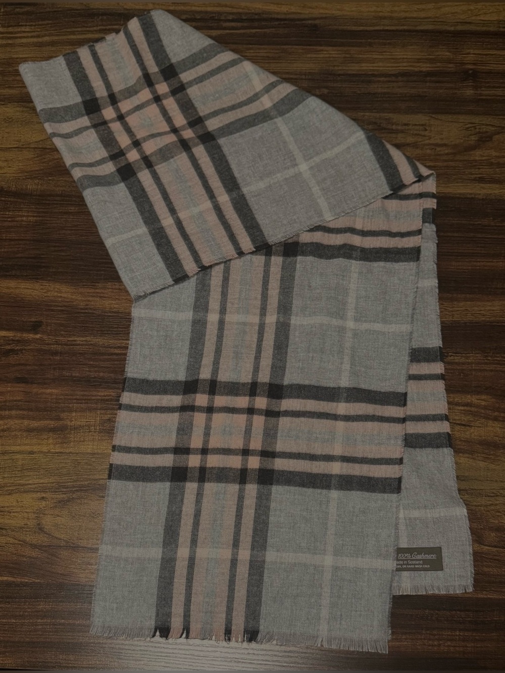 Classic Plaid Women’s Cashmere Scarf - Gray and Pink